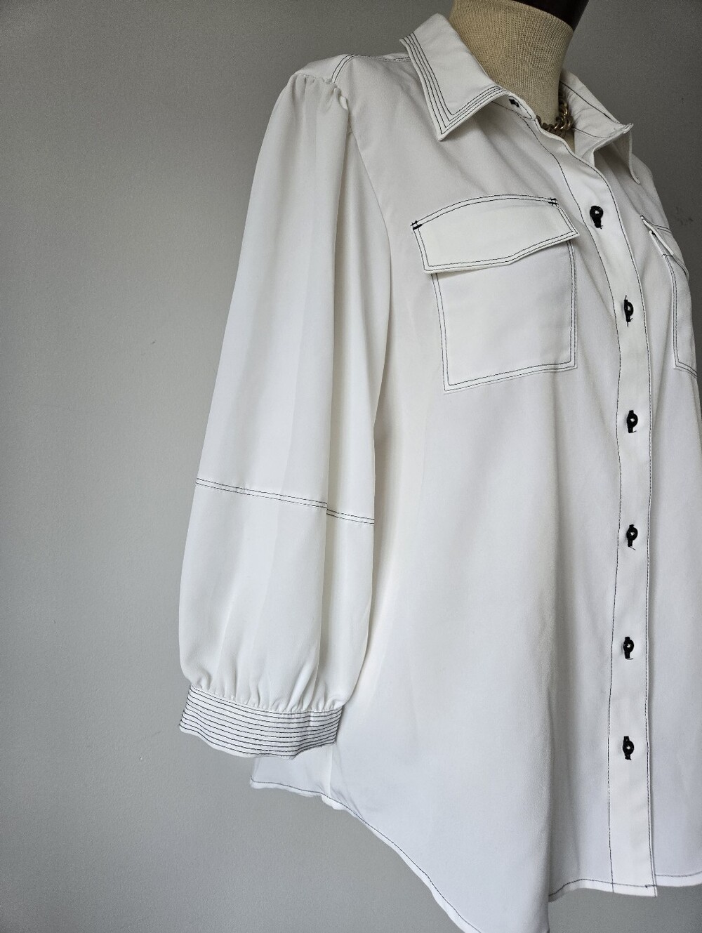 Karl Lagerfeld White Button-Up Blouse with Black Contrast Stitching. Size L - Picture 6 of 14